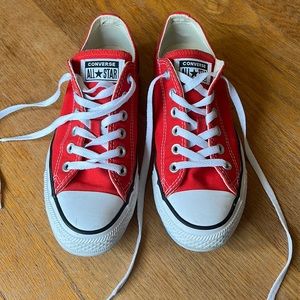 Converse All-Star red chuck Taylor low top